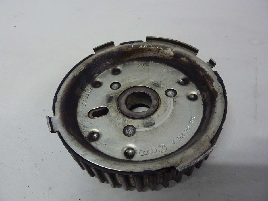 AUDI A4 B8 lift A6 C7 2,0 TDI CJC CGL koło wałka rozrządu 03L109239A