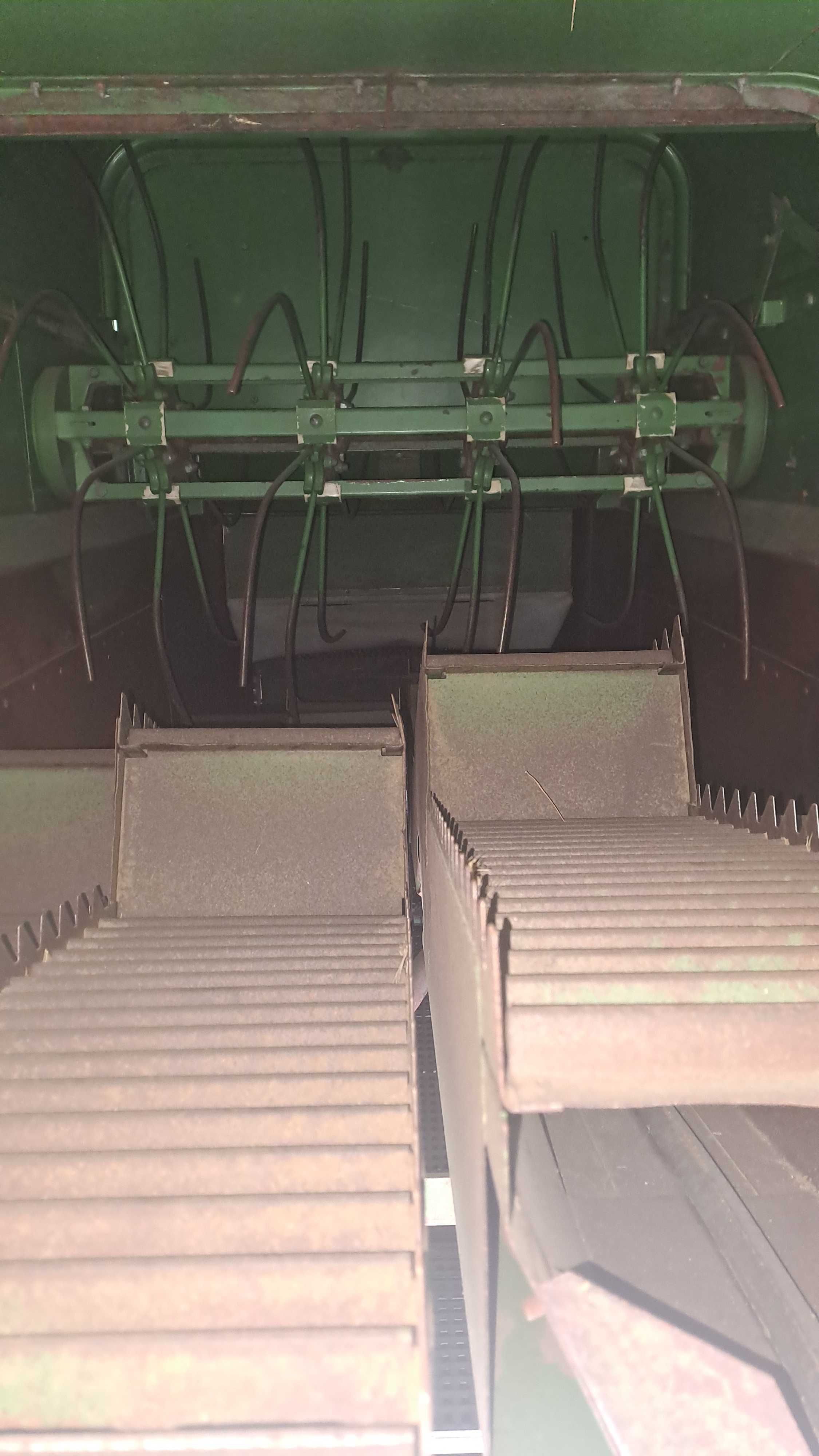 Продам комбайн John Deere 950.