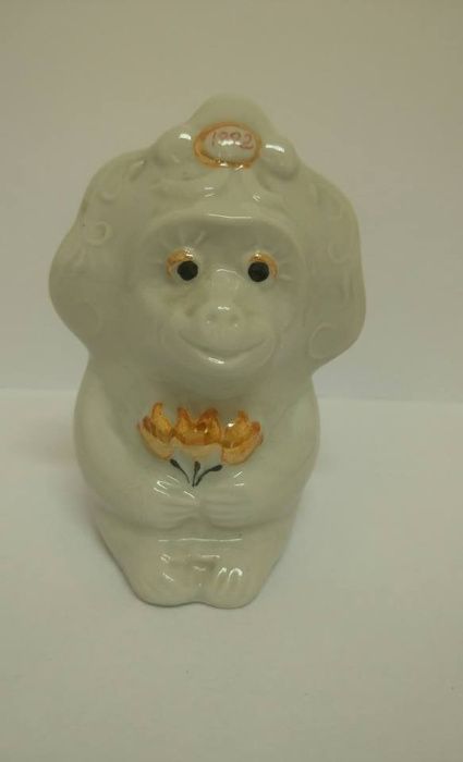 Kolekcjoneska seria Figurka małpki - porcelanowa