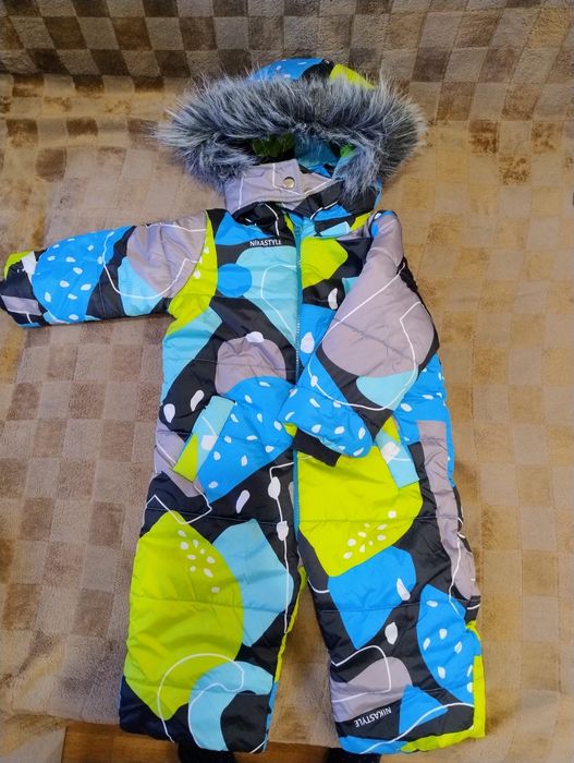 Продам зимний комбинезон.