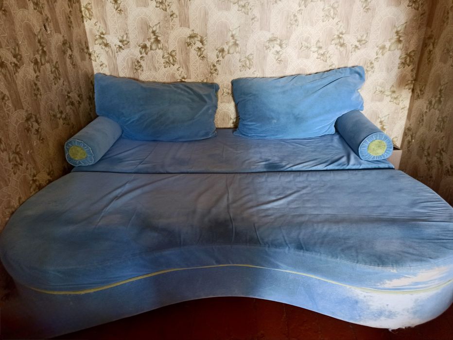 Диван двоспальний