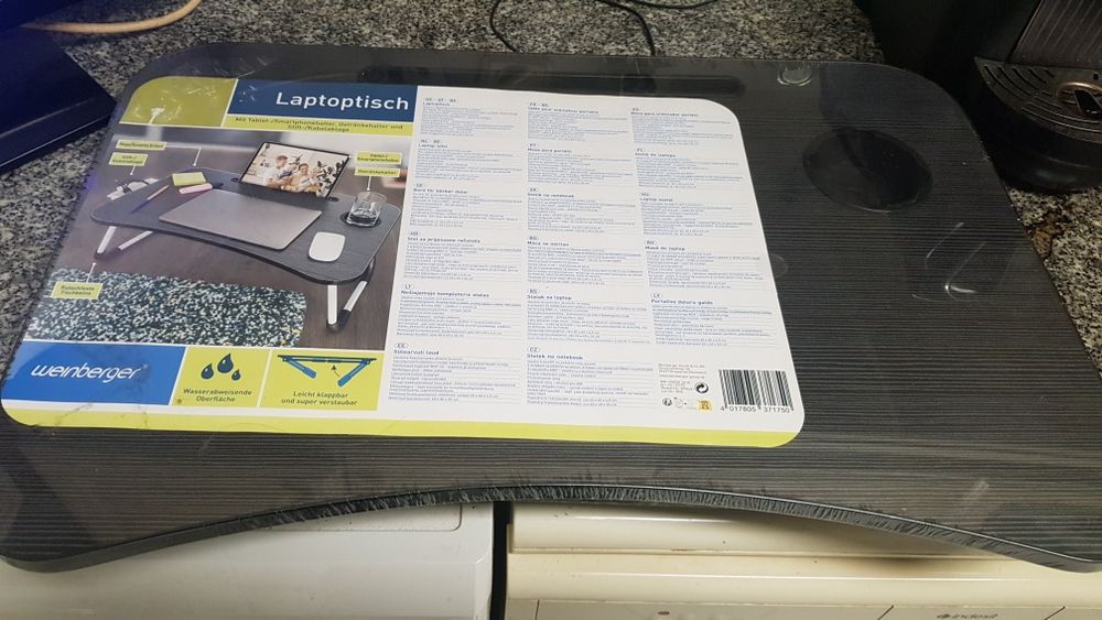 Mesa para portatil novo