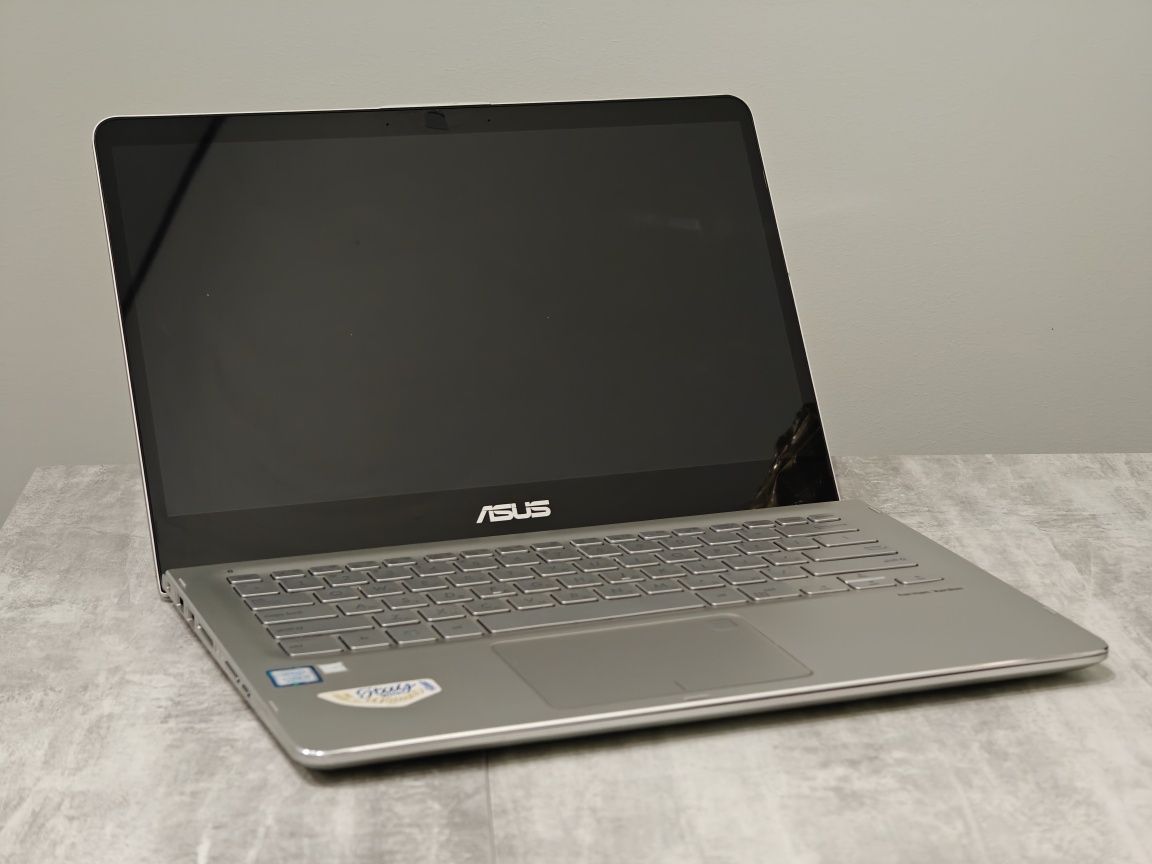 Ноутбук ASUS Q405ua, core i5-8250, 500gb ssd