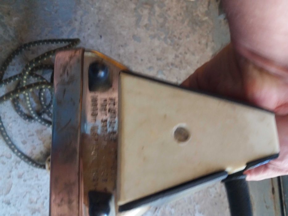 Утюг с подставкой