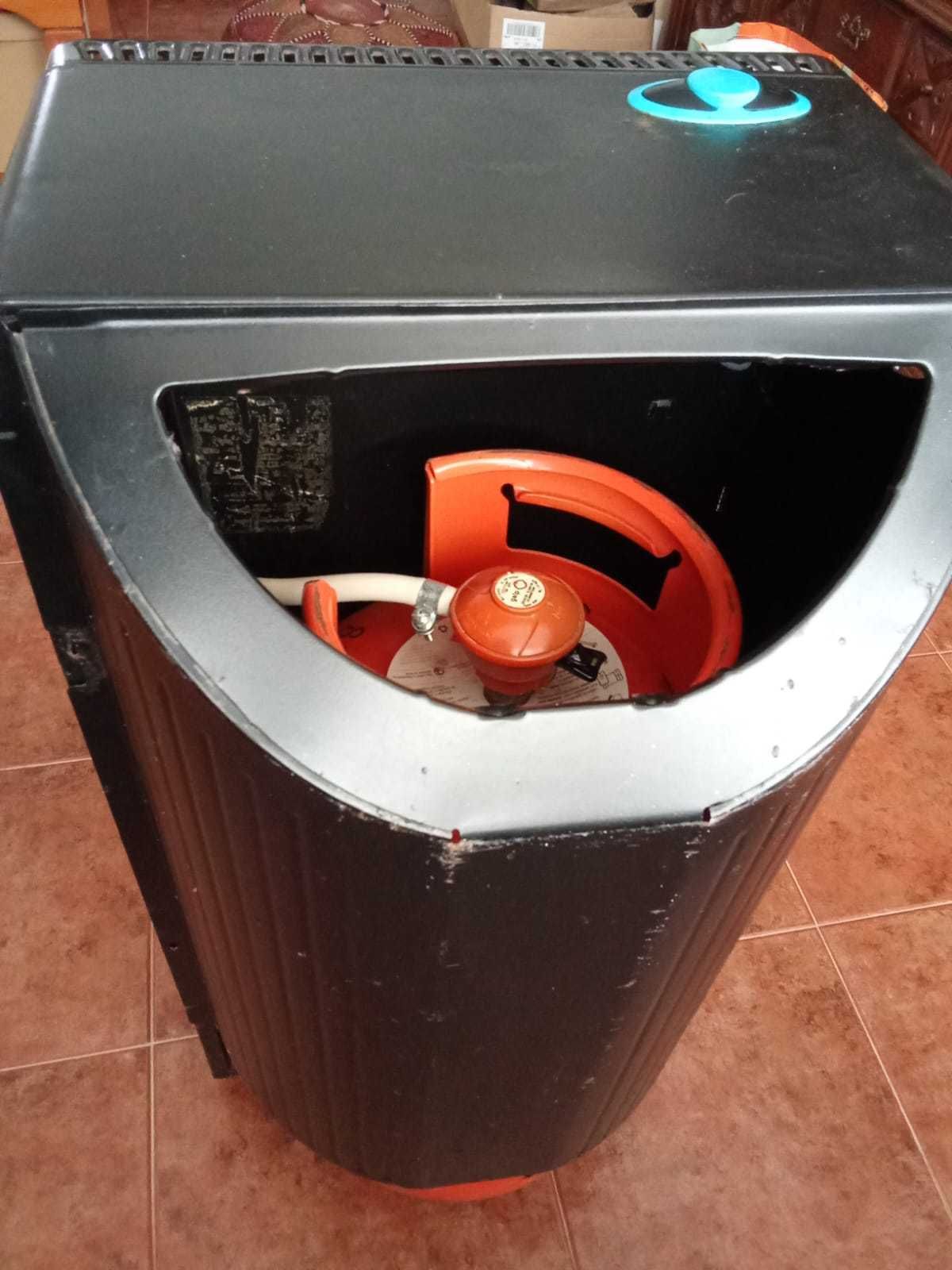 Vende-se aquecedor a gás Ufesa Premium em bom estado de funcionamento
