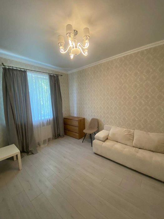 будинок  з зоною відпочинку та місцем двух авто по ціні квартири!!!