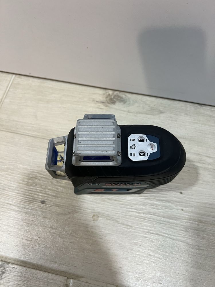 Лінійний рівень BOSCH GLL 3-80c