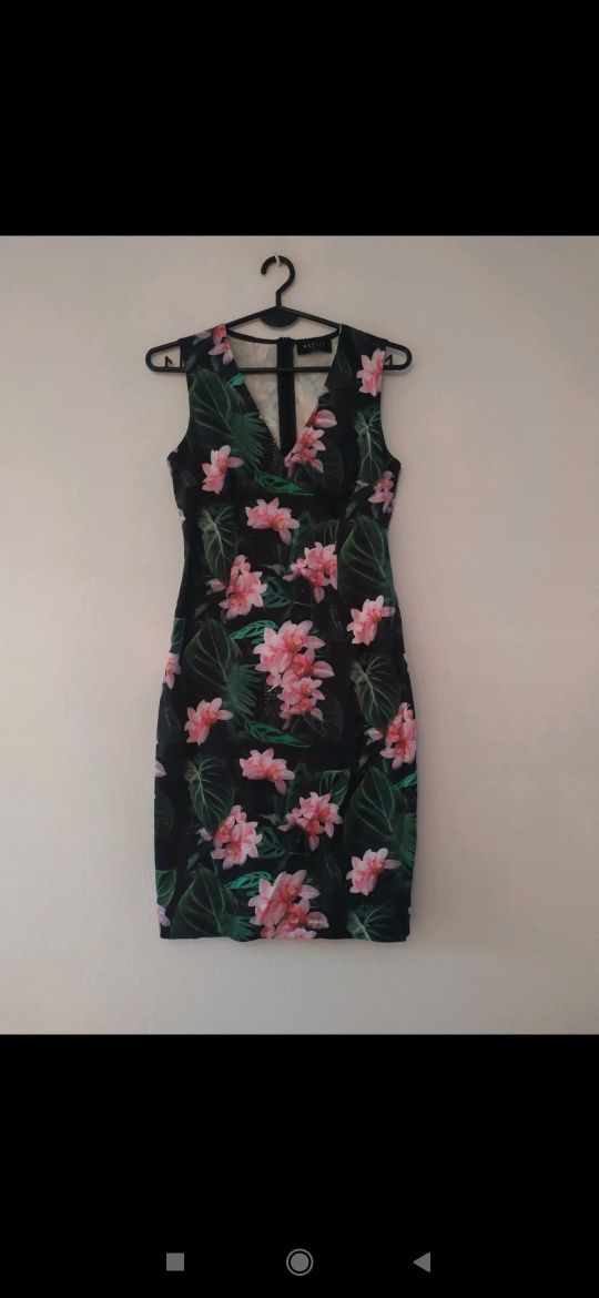 Sukienka Zielonka ołówkowa mohito kwiaty floral 36
