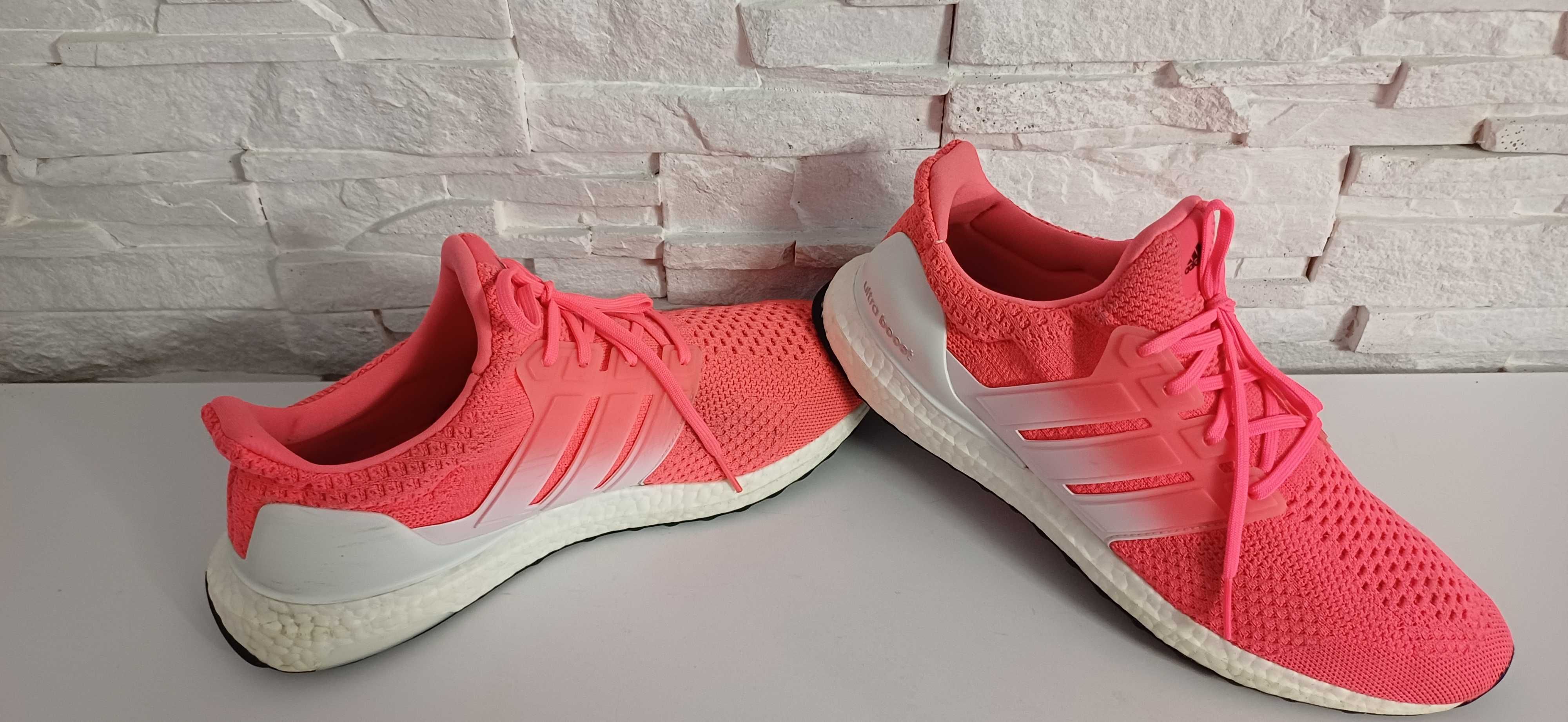 Buty do biegania ADIDAS ULTRA BOOST roz.46 wkł.29,5 cm.