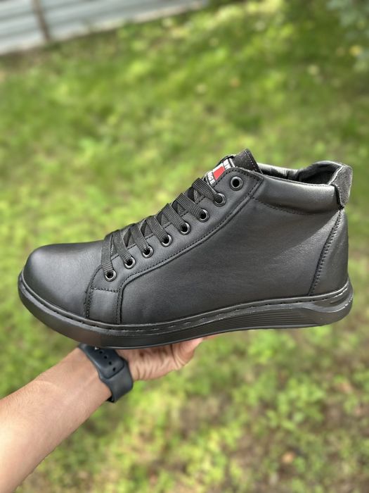 Кожаные, зимние ботинки Tommy Hilfiger последние размеры 41,42,43