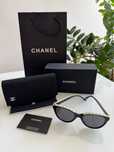 Piekne okulary przeciwsloneczne Chanel Sunglasses Never worn Black