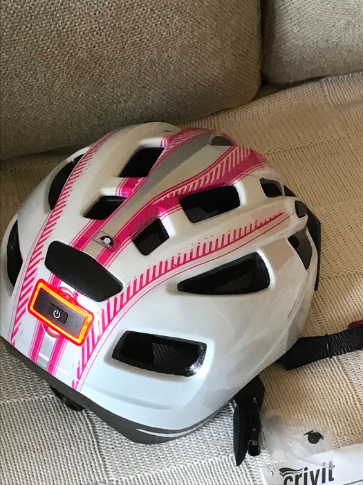1 capacete de Bicicleta novo.