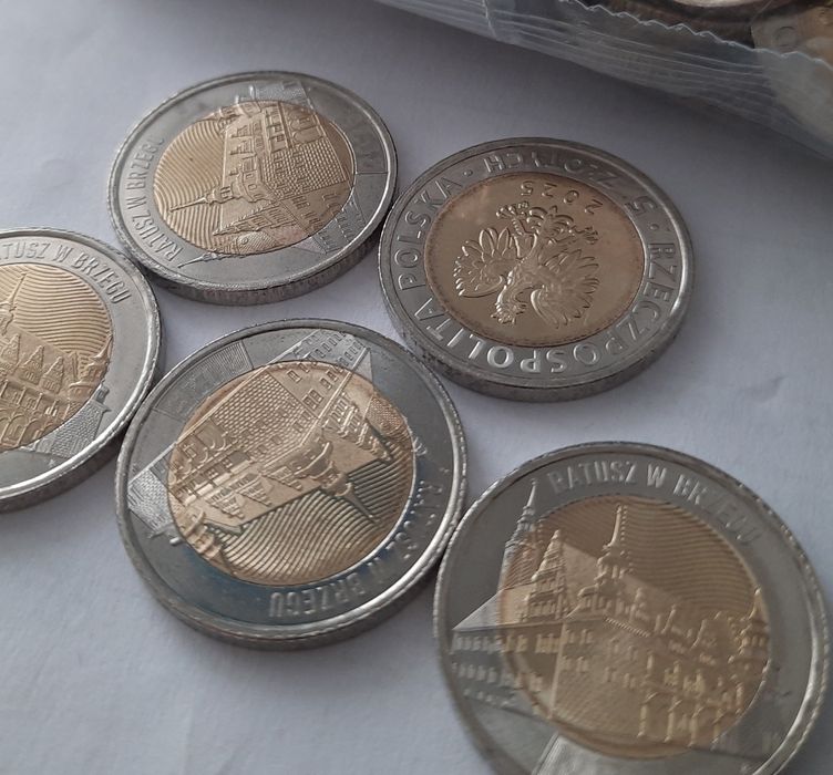 Moneta 5zł Ratusz w Brzegu 2025 mennicze