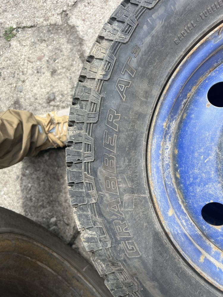 Opony AT 205/70 r15 subaru offroade