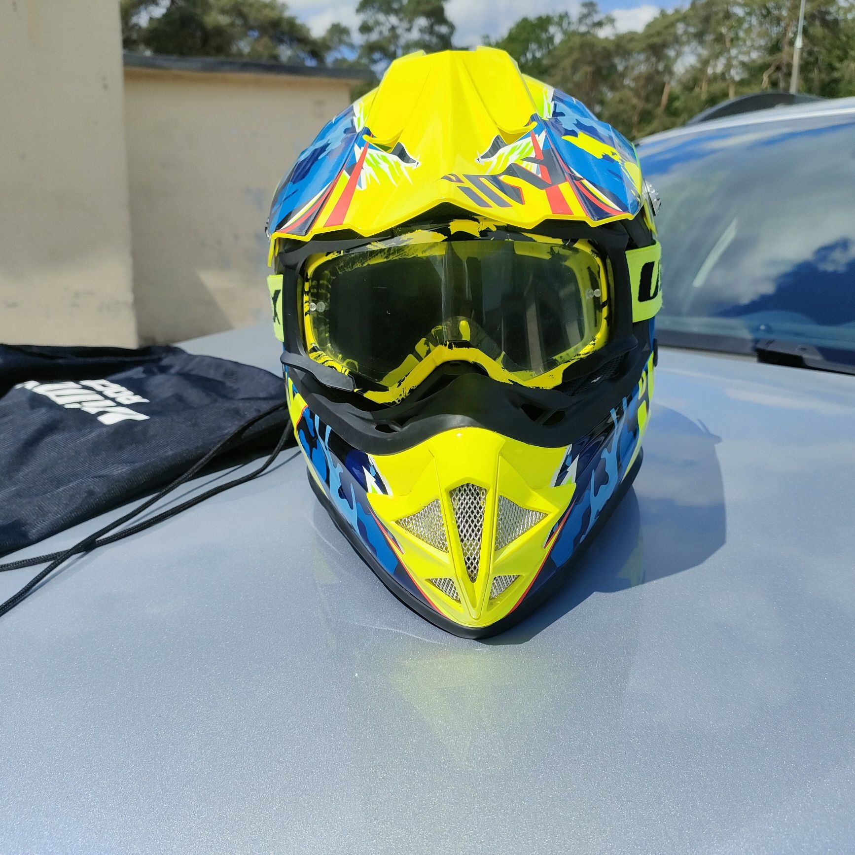 Kask motocross dziecięcy