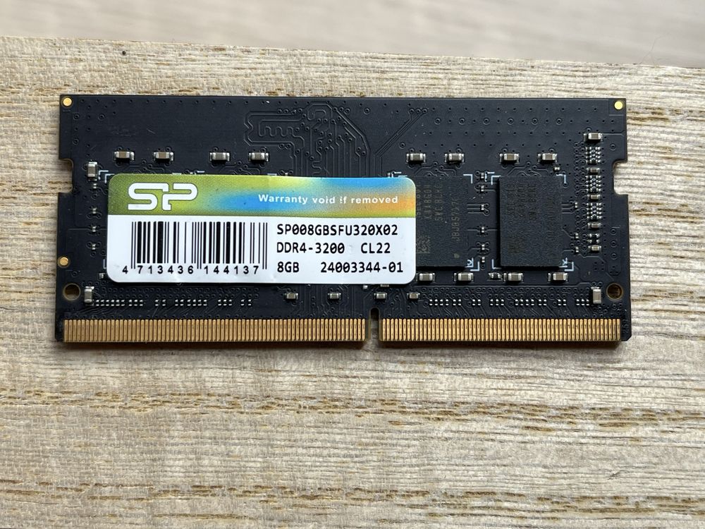 Pamiec ram 16GB 2x8 GB DDR4  3200Mhz - dual channel