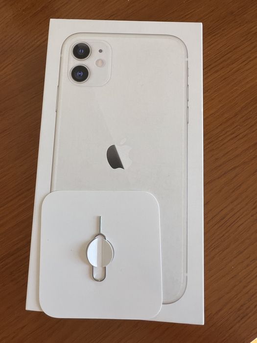 Iphone 11 branco 64GB