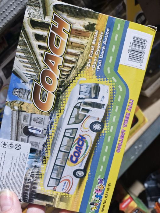 Металевий автобус відкриваються двері інерційний модель транспорту