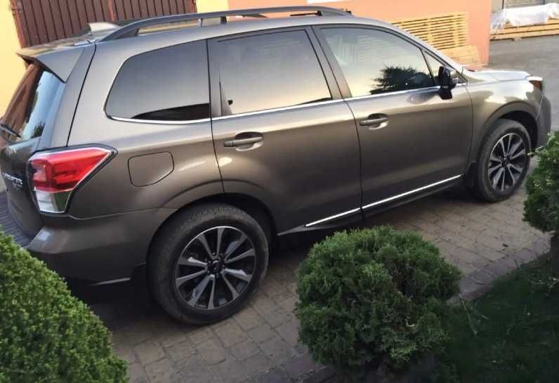 OKAZJA ! Forester 2.0 XT Platinum Lineartronic z napędem 4x4!
