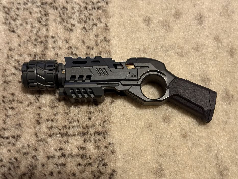 GoBigger Punnk - Коллекционный фиджет-игрушка, Версия из циркония