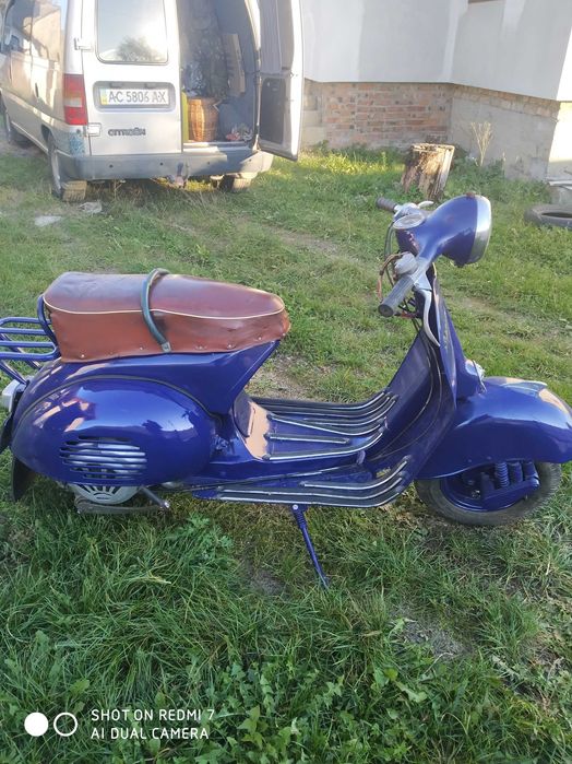 рідкісний ретромоторолер В'ятка ВП-150 ,на ходу