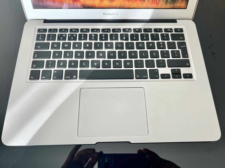 MacBook Air, 13-inch, Mid-2012