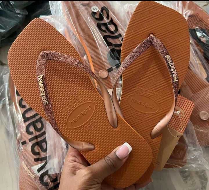 Chinelas havaianas