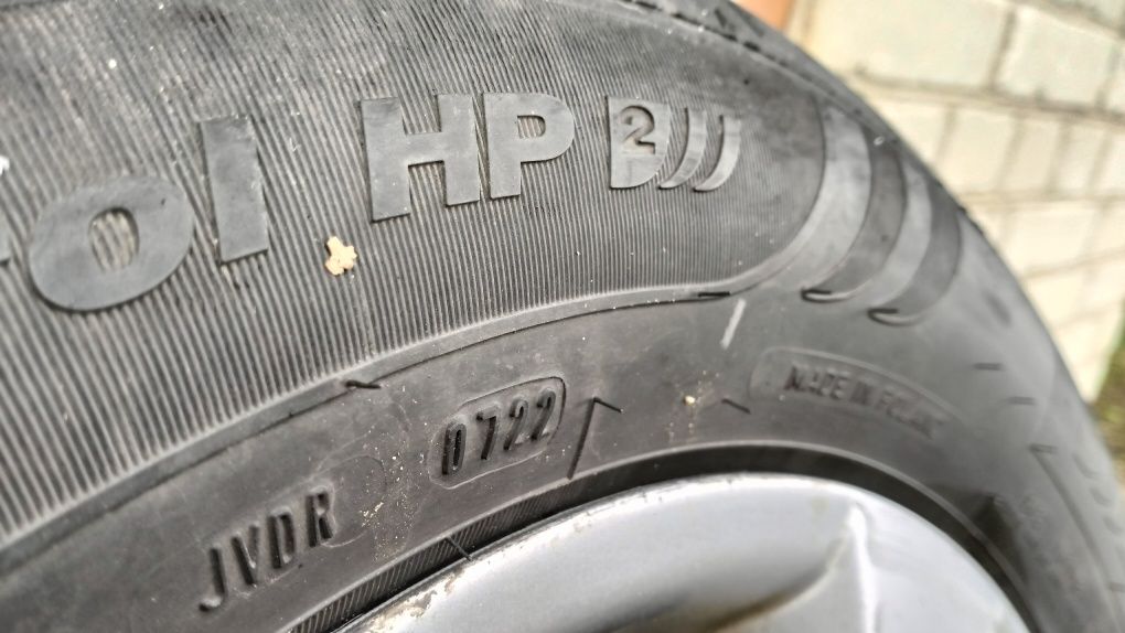 Диски 5/112 R 15 з літньою резиною 195/65r15
