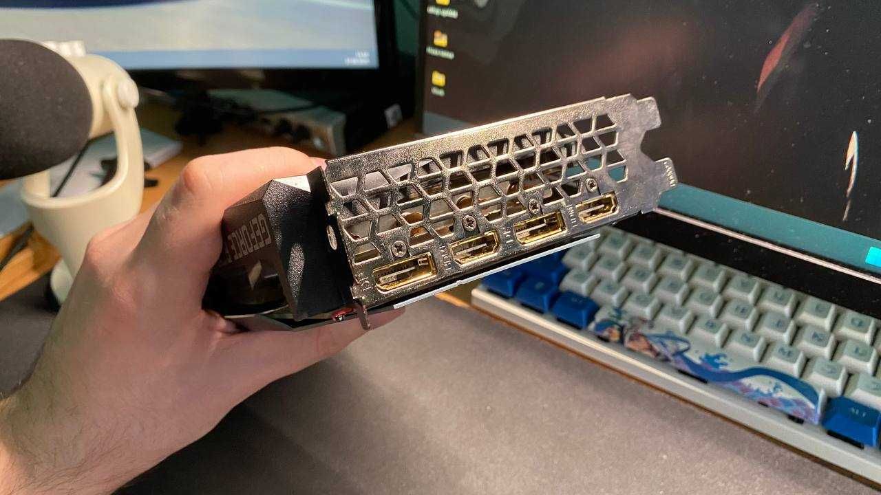 Відеокарта GIGABYTE GeForce RTX 3060 Ti GAMING OC PRO 8G