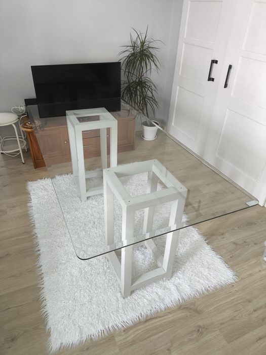 Mesa de vidro + 4 cadeiras