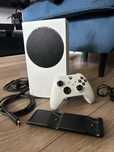 Xbox Series S Pad/okablowanie/stacja ładująca