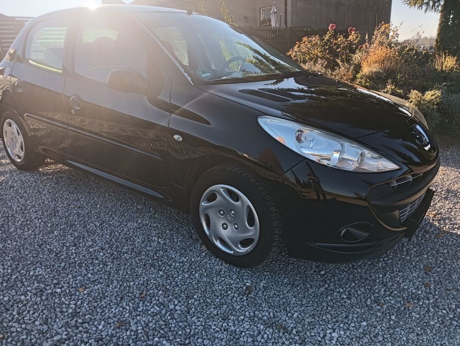 Peugeot 206 Plus benzyna 1.4 niski przebieg 111 tys. Prosto z lawety