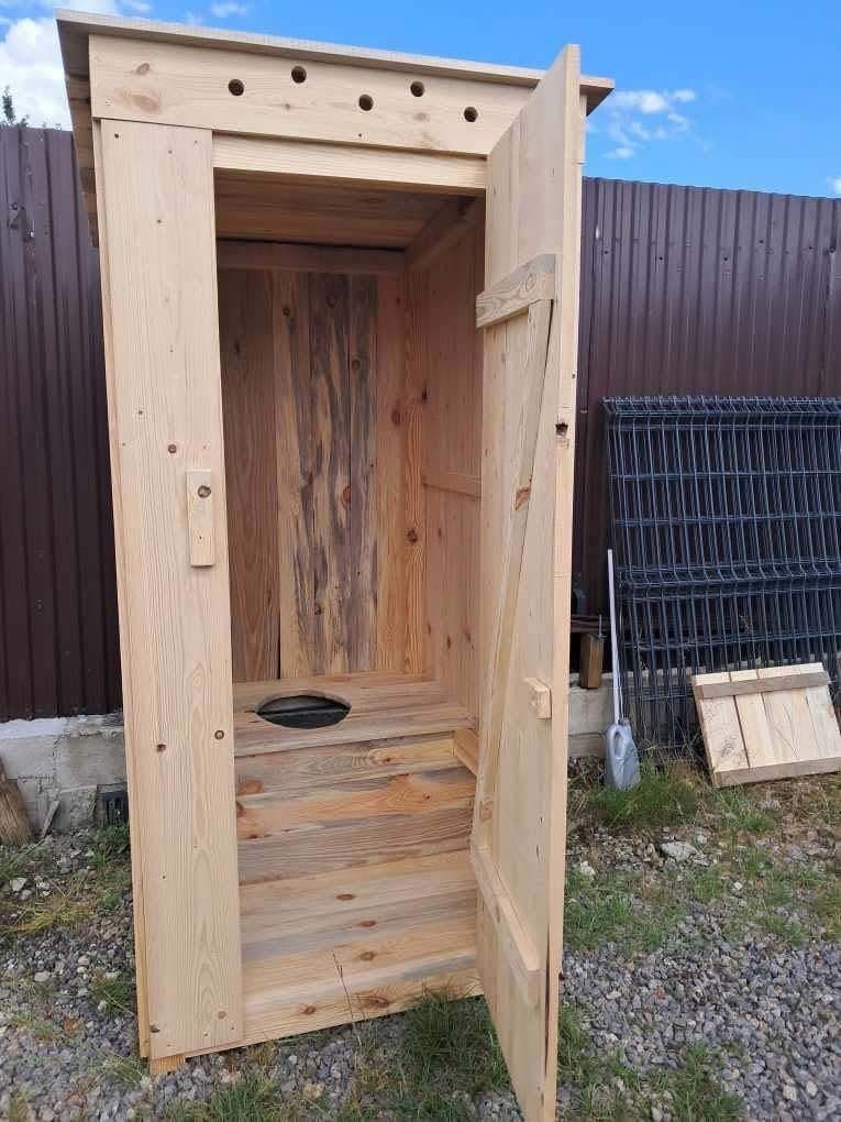 Wc drewniane na działkę