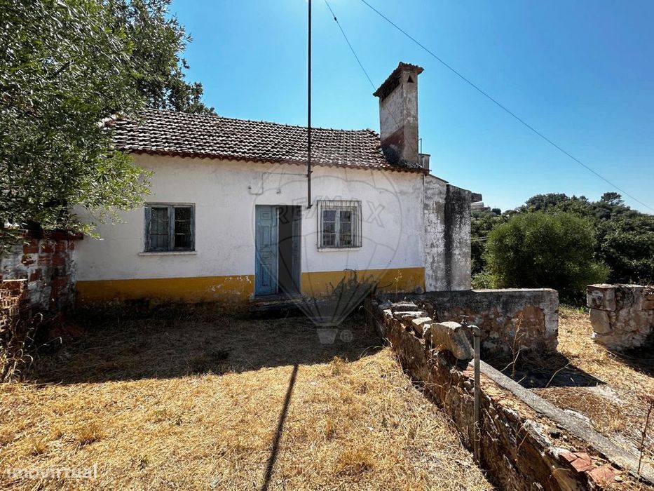 Moradia T2 para venda