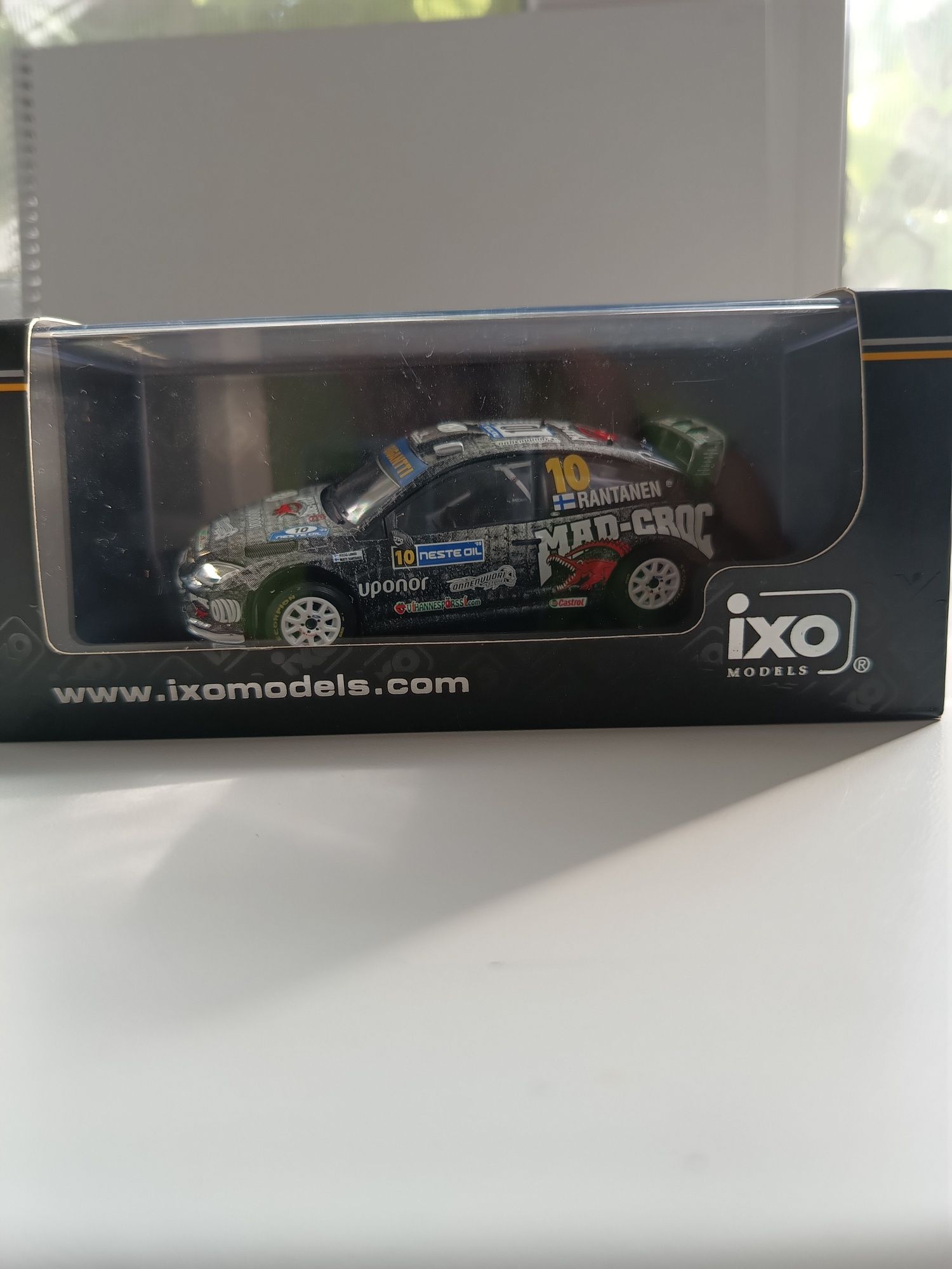 Ford Focus RS WRC - Rally Finland 2009. IXO. 1:43.