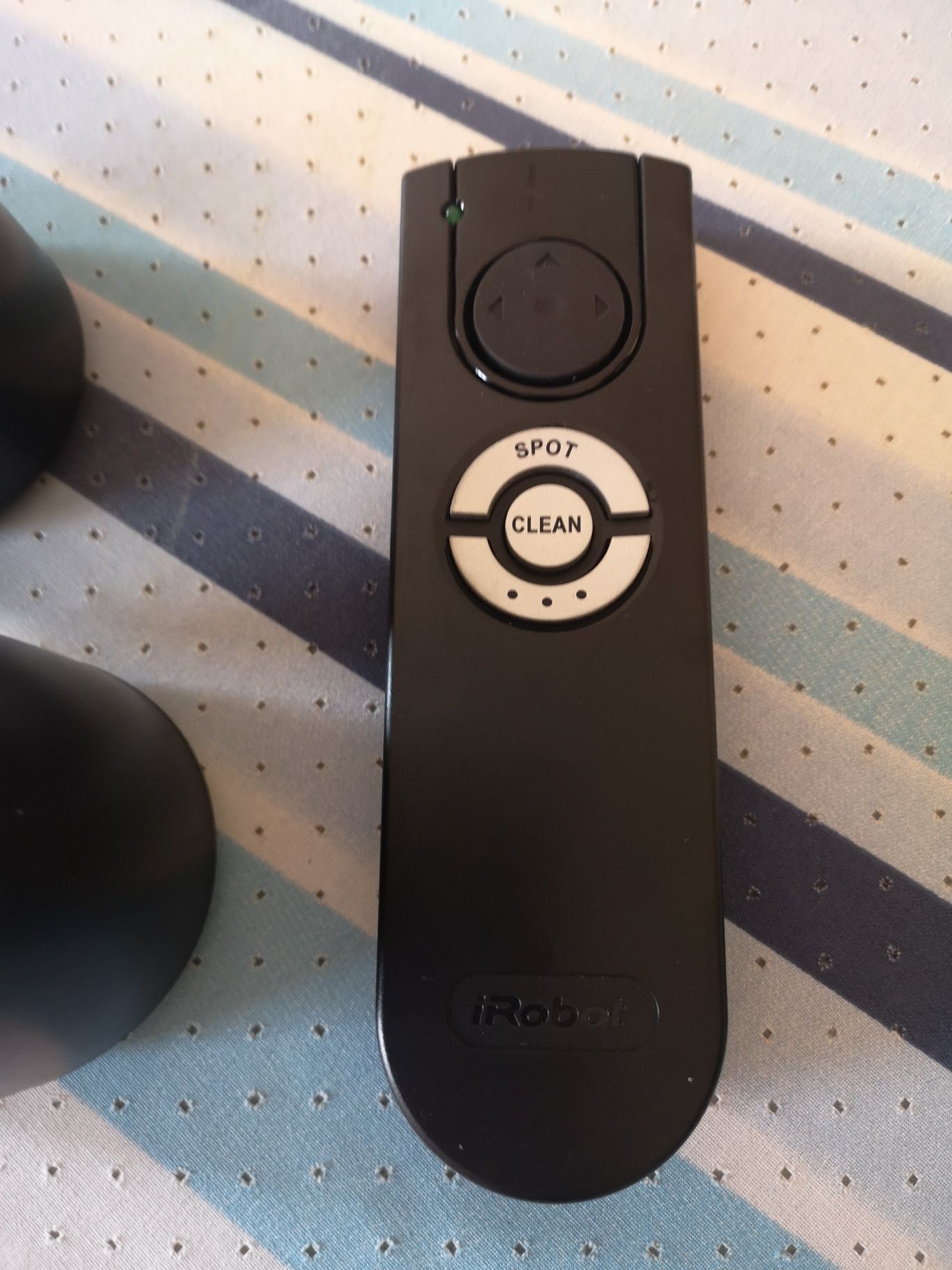 Roomba 780 ściana i pilot