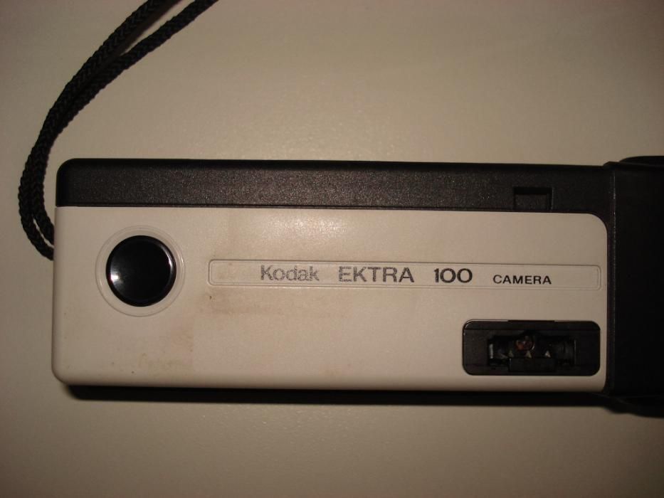 Câmara Fotográfica - Kodak EKTRA 100