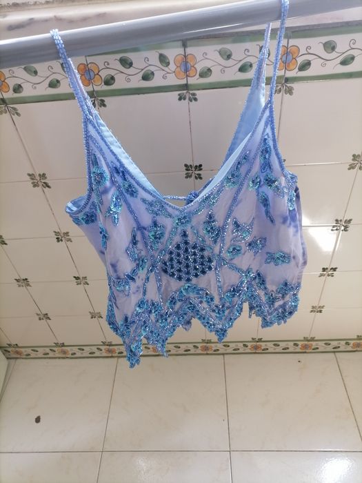 Blusa em seda e brilhante de serimonia