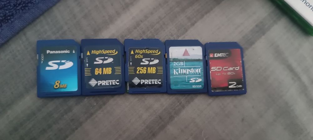 Karty SD 5 sztuk.
