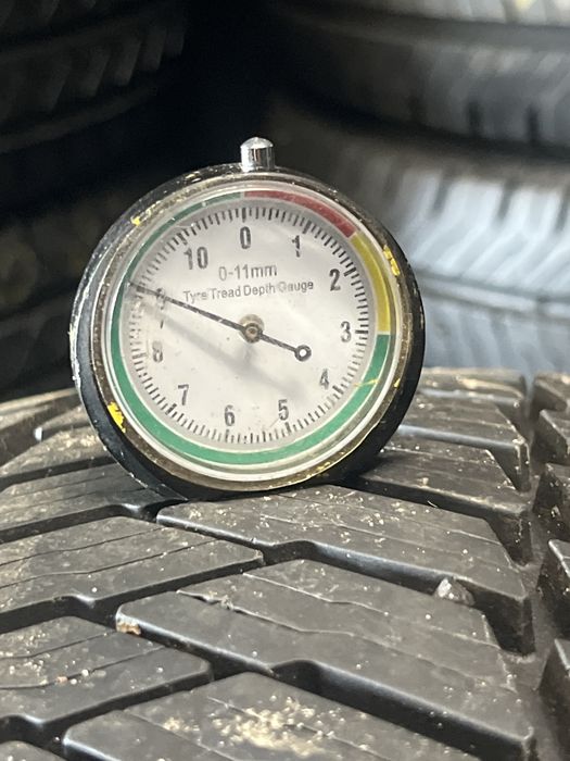 *Opony Brodgestone 216/60/17C para