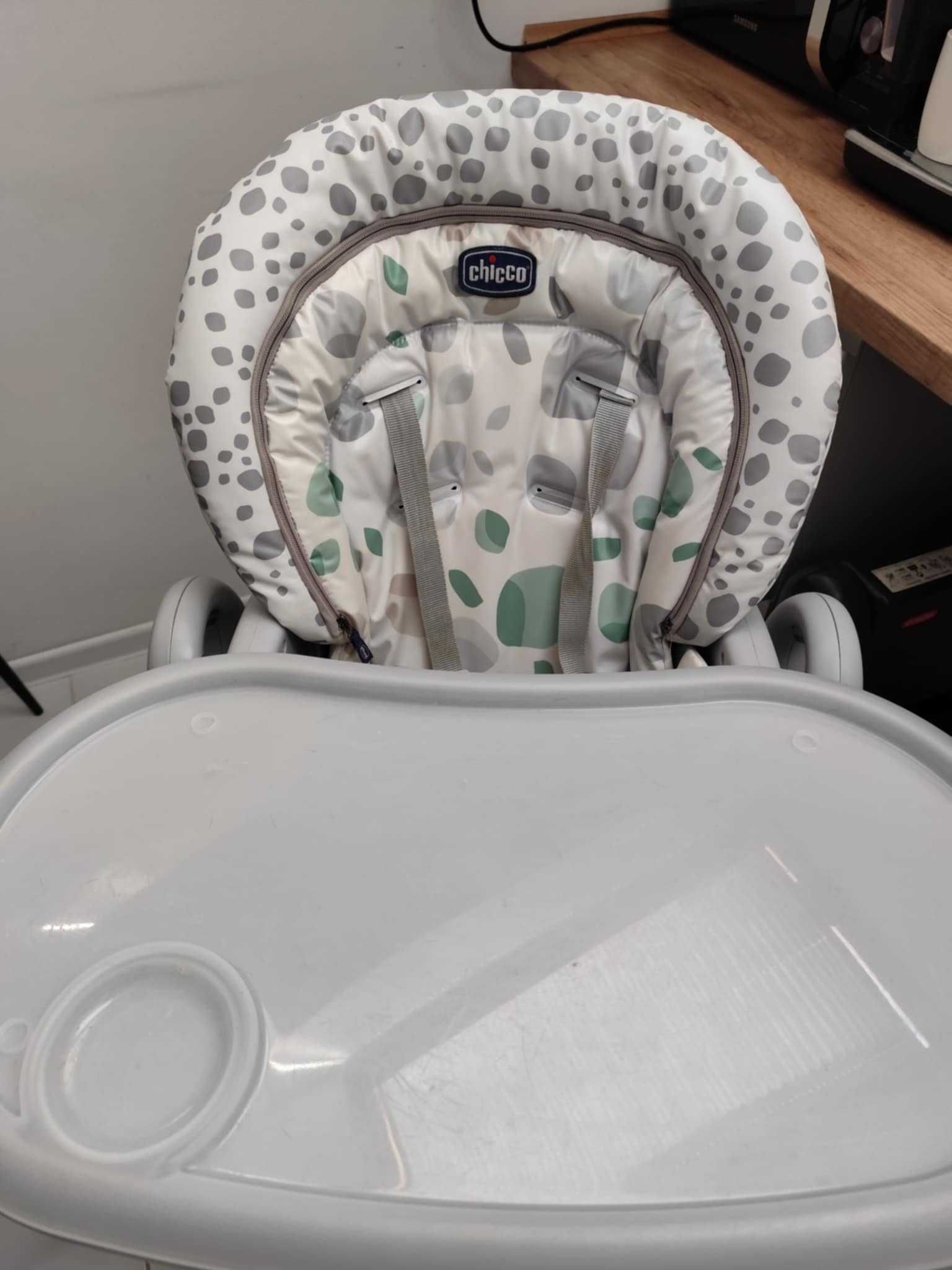 Krzesełko do karmienia CHICCO Polly Progres5 Szary