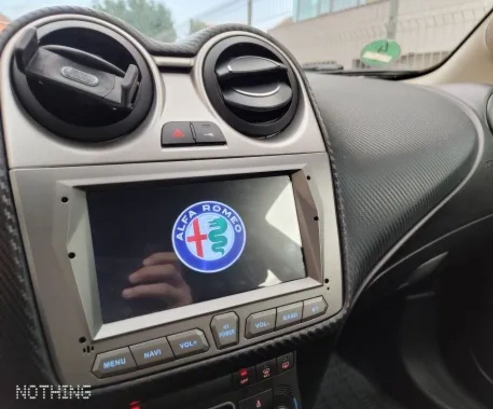 Rádio Android 13 com GPS Alfa Romeo Mito (Novo)