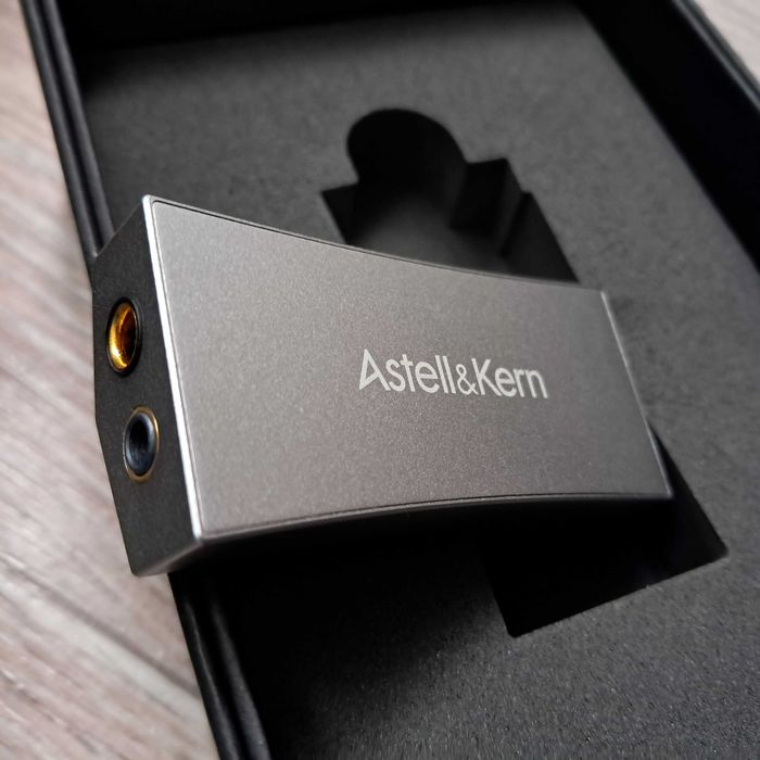 ЦАП із підсилювачем Astell&Kern AK HC4