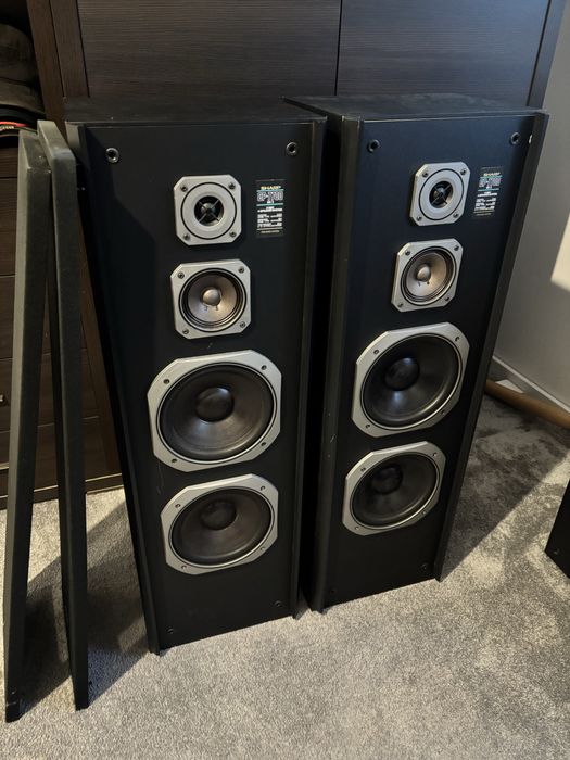 Kolumny sharp cp 7700
