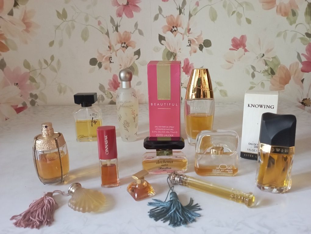 Духи  Chanel 5,  19 и др