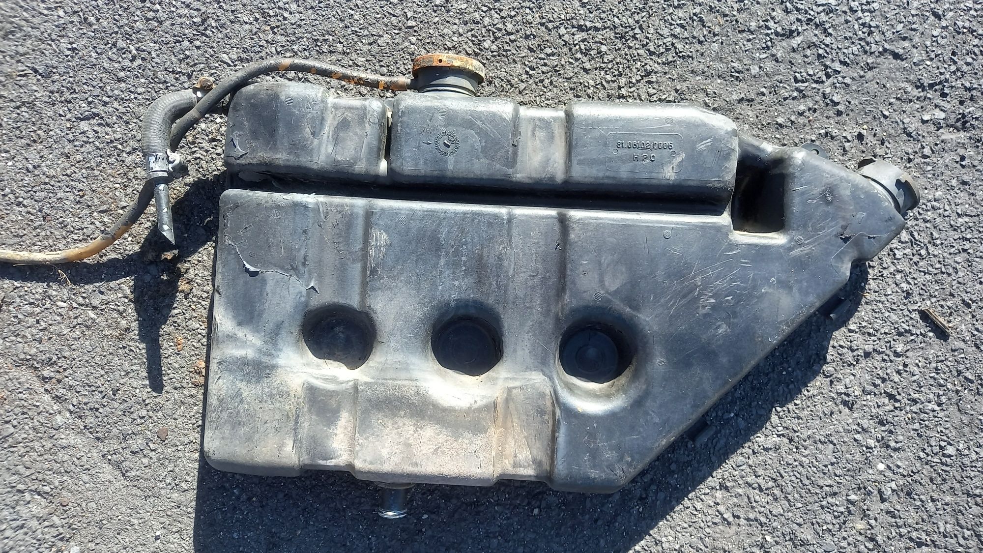 Zbiornik płynu chłodniczego wody MAN vw g90 8.150 10.150