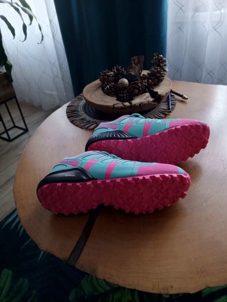 Buty trekkingowe nowe damskie