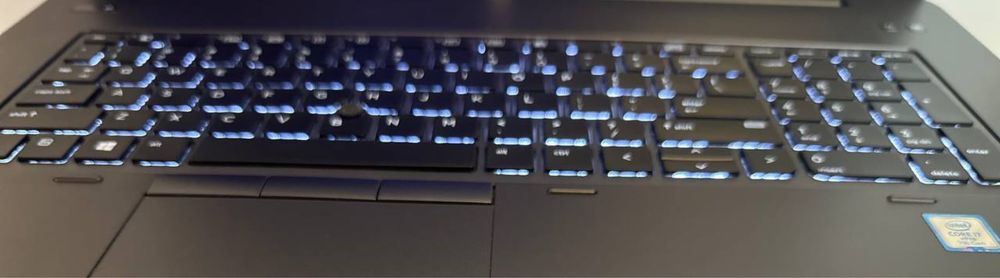 Ноутбук HP Zbook 17 G4/i7-7820HQ/64GB/1TB SSD/nVidia P5000, 16GB/FHD