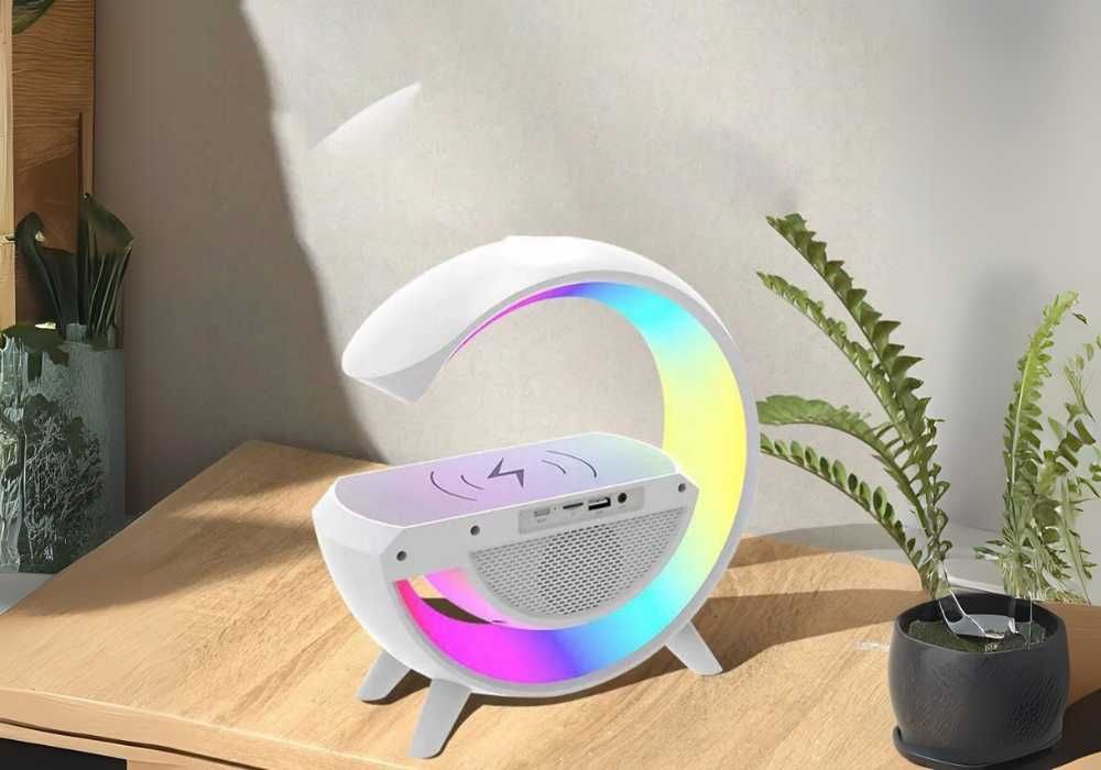 Lampka LED RGB Głośnik Ładowarka INDUKCYJNA Zegar Budzik Głośnik