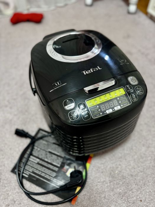 Мультиварка TEFAL Spherical Bowl RK745832 в чудовому стані